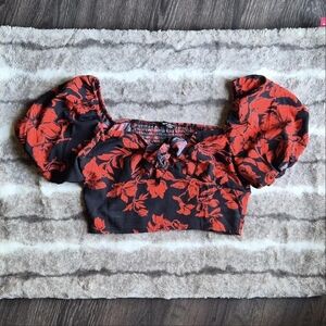 Floral Puff Sleeve Crop Top